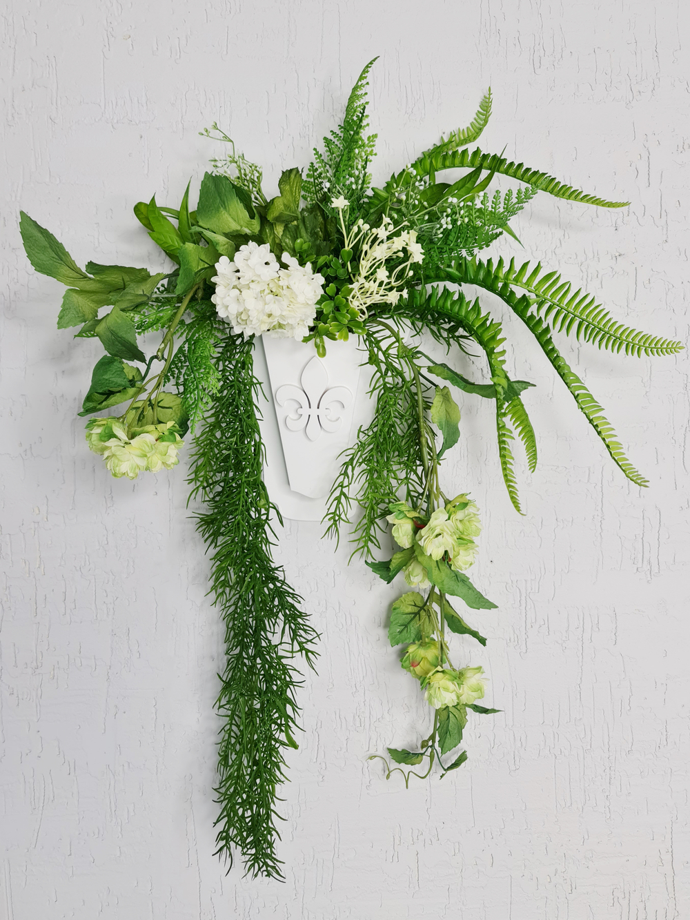 Настенная композиция в кашпо "Цветы"