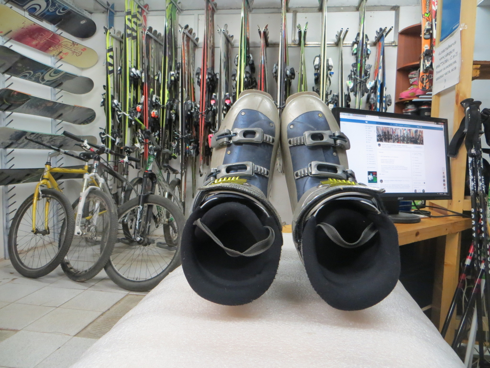 Горнолыжные ботинки Salomon Performa 660 р44 (300мм)