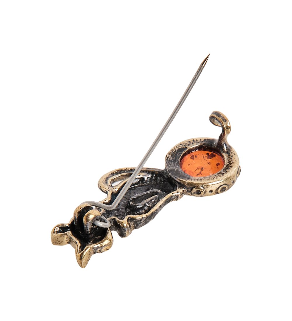AM- 910 Брошь «Котёнок на шаре» (латунь, янтарь)