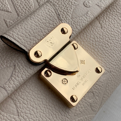 Louis Vuitton Favorite