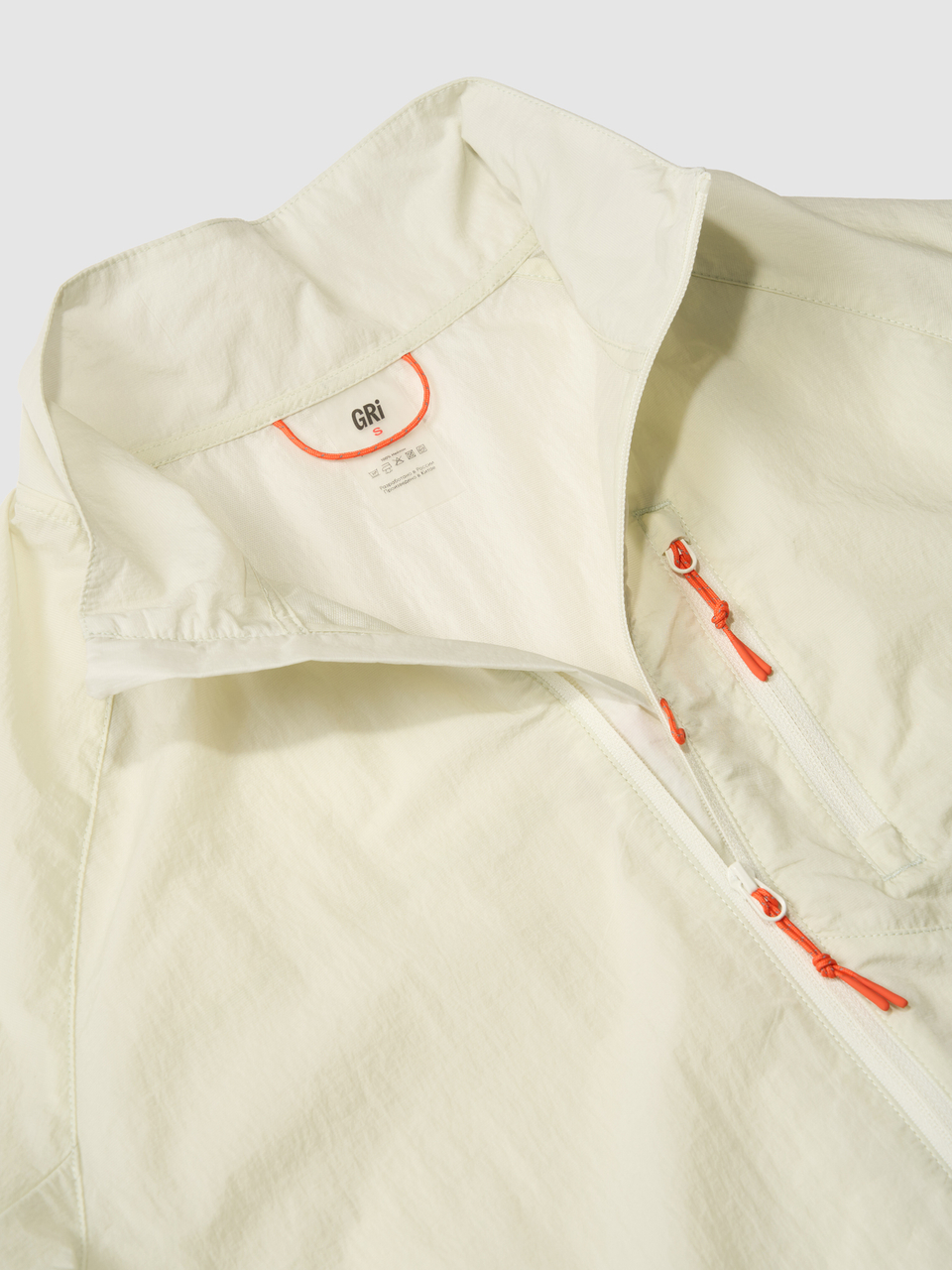 Куртка женская GRI Весна молочная