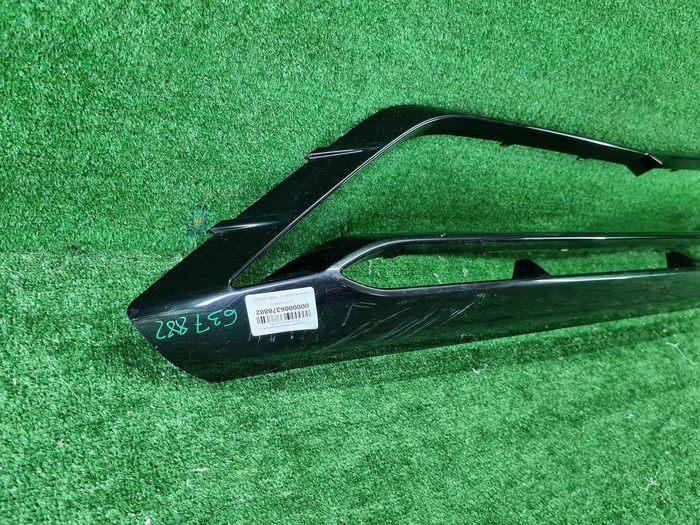 Накладка переднего бампера Genesis GV70 (2020-н.в)