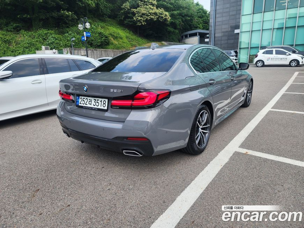 BMW 5 Series (G30) 520i M Sports (05.2021)