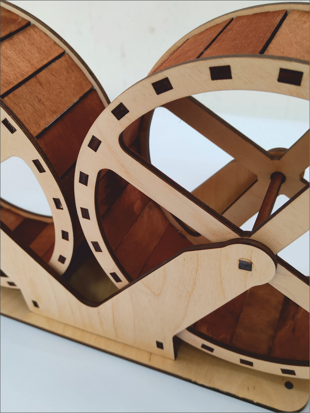 Беговое колесо для грызуна двойное 20см