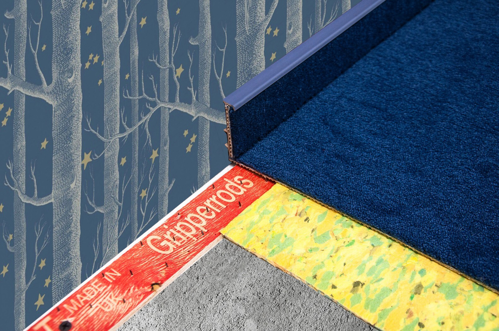 Плинтус для ковролина KORNER Listwa 113 синий 2,5м