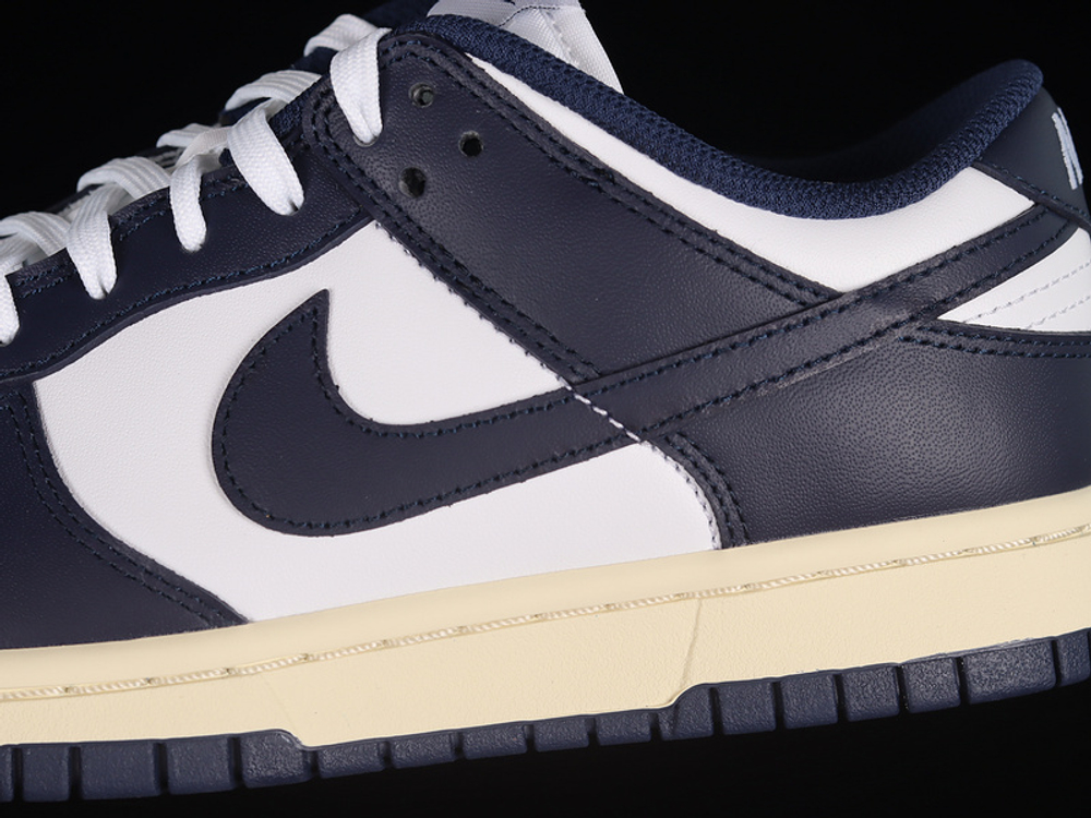 Nike Dunk Low Vintage Navy