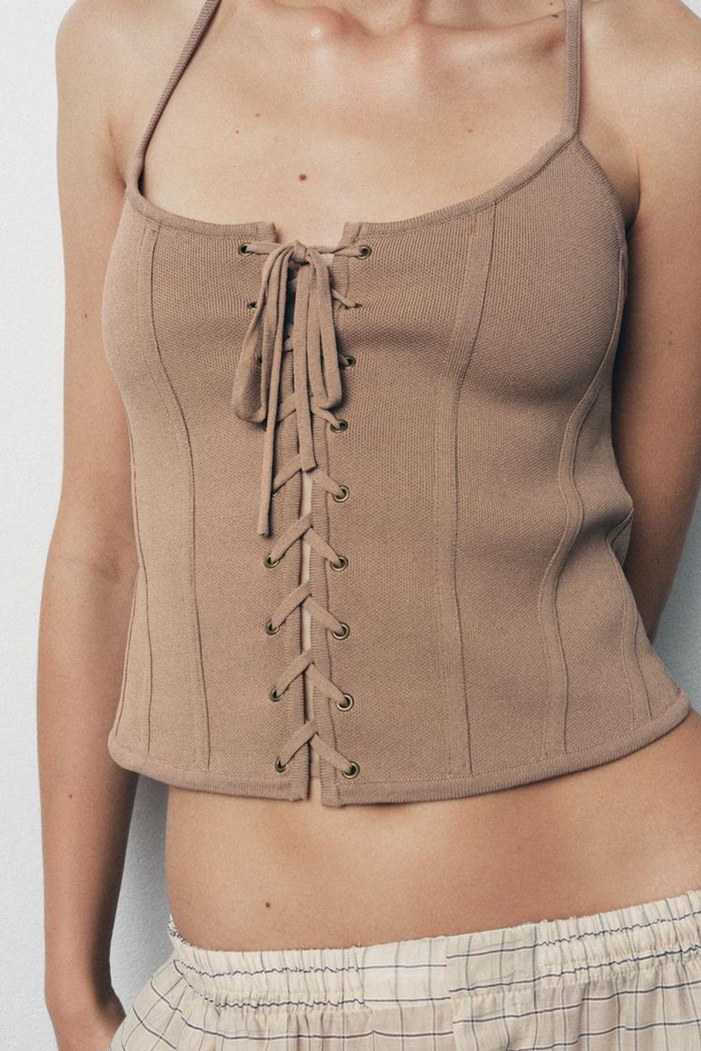ZARA ТРИКОТАЖНЫЙ КОРСЕТ С ЗАВЯЗКАМИ, СЕРОВАТО-КОРИЧНЕВЫЙ
