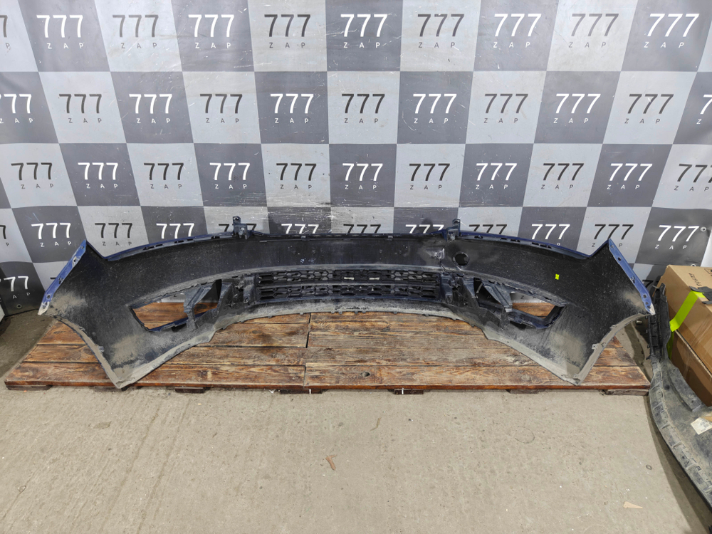 Бампер передний + решетка бампера Skoda Rapid 1 12-17 Б/У Оригинал 60U807221F