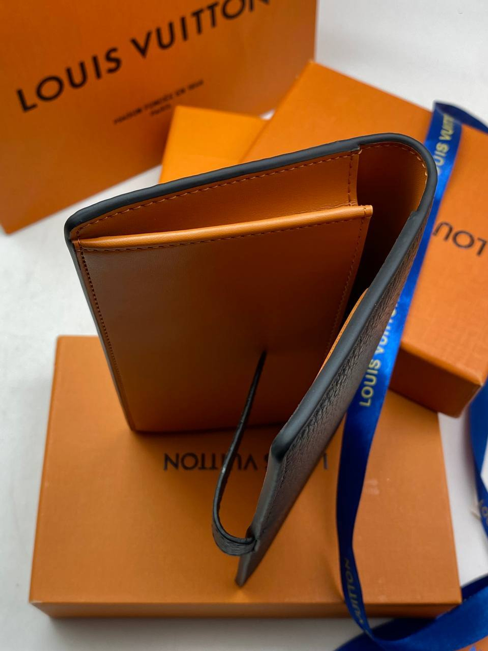 Кошелёк Louis Vuitton