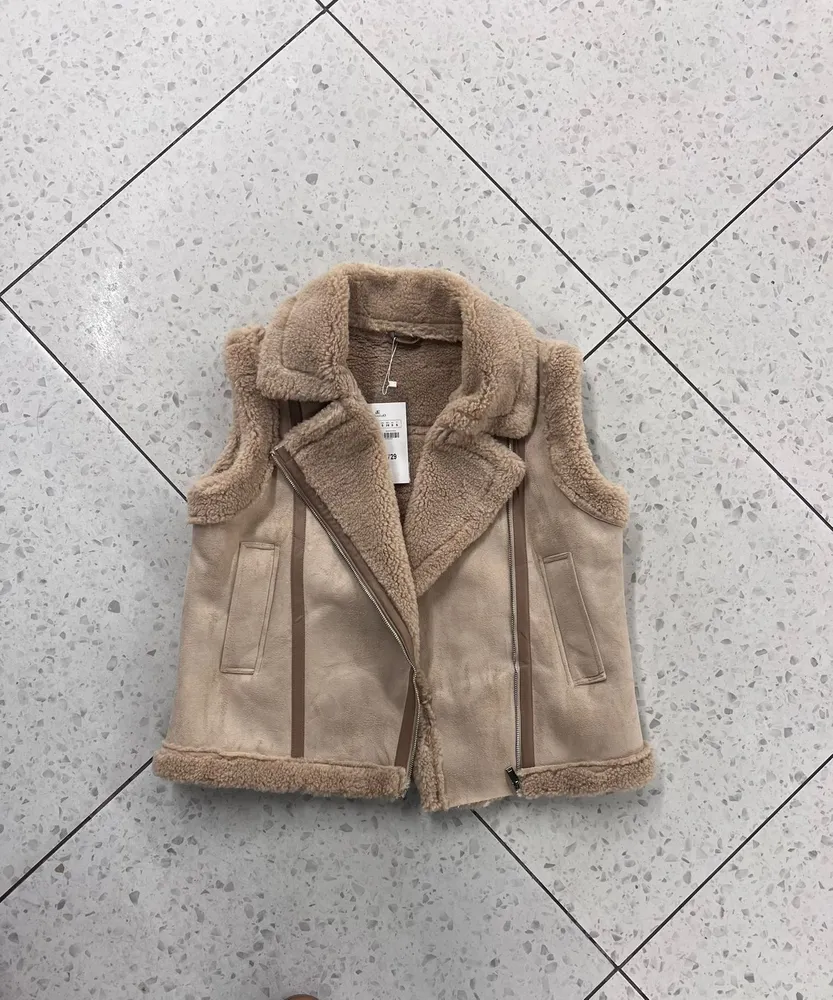 Жилет 50342693 Fabrika