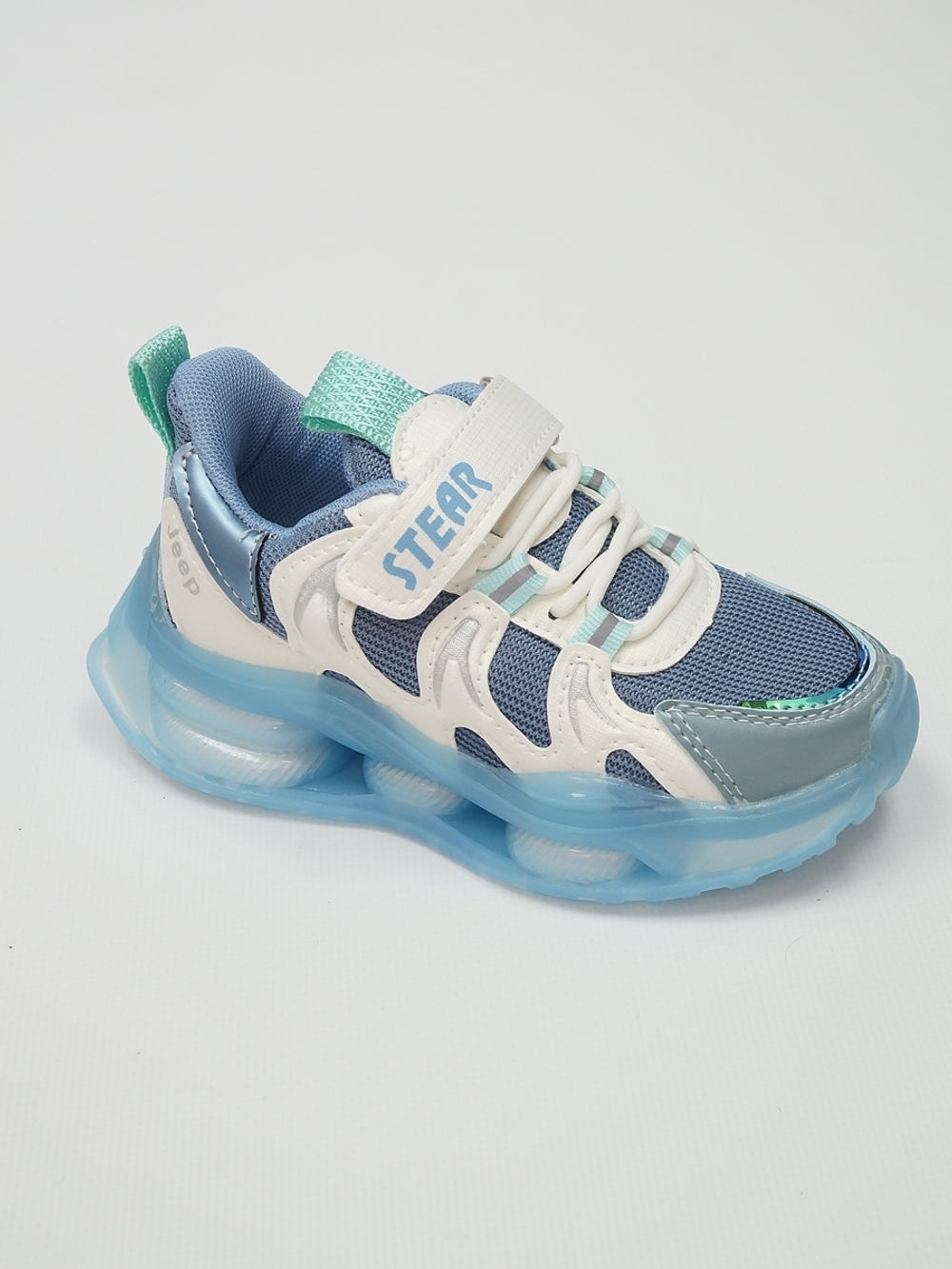 Кроссовки детские