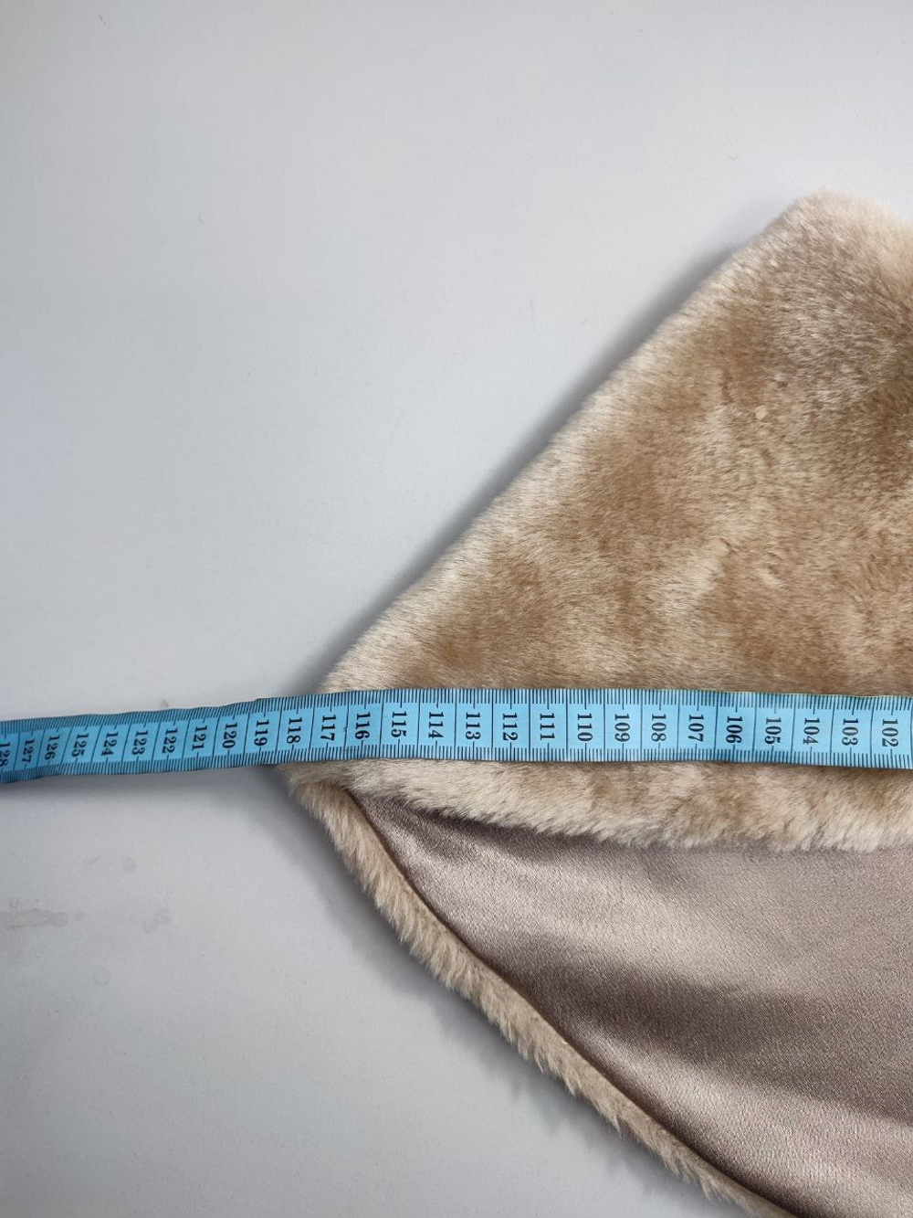 Ворот на завязке