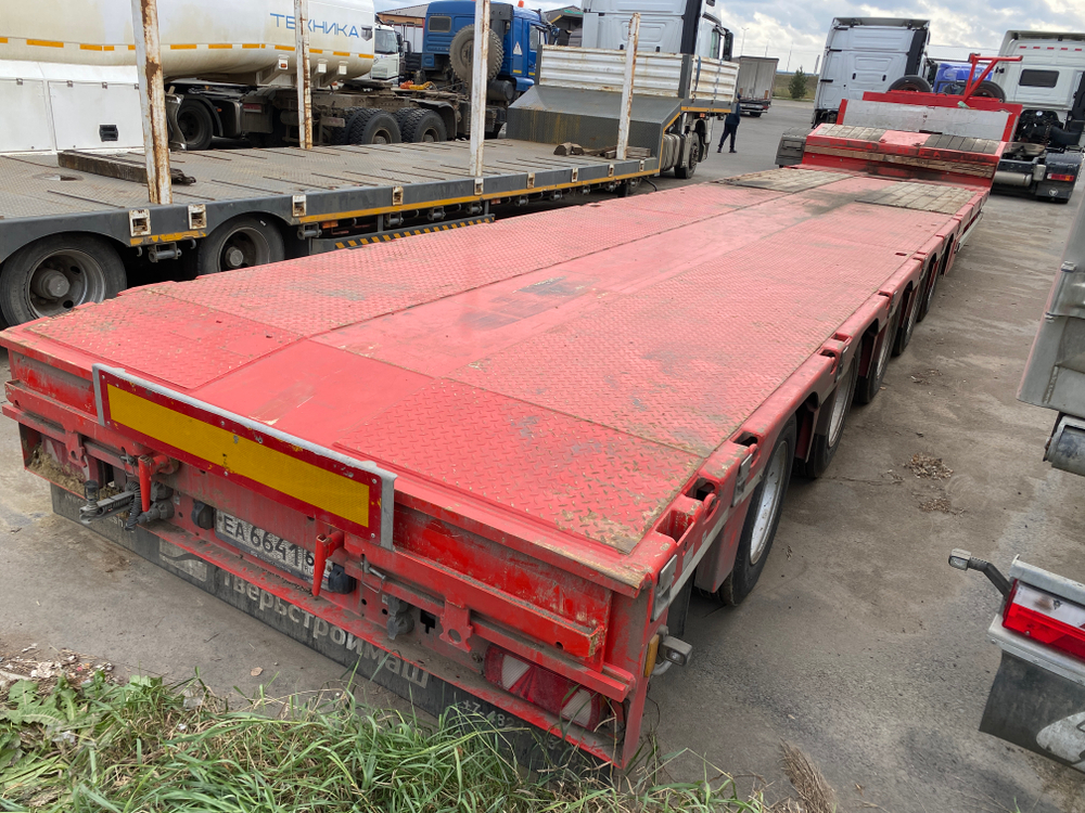 Тверьстроймаш 9939* Полуприцеп тяжеловоз 5 осей 993951-0023 (Раздвижной)