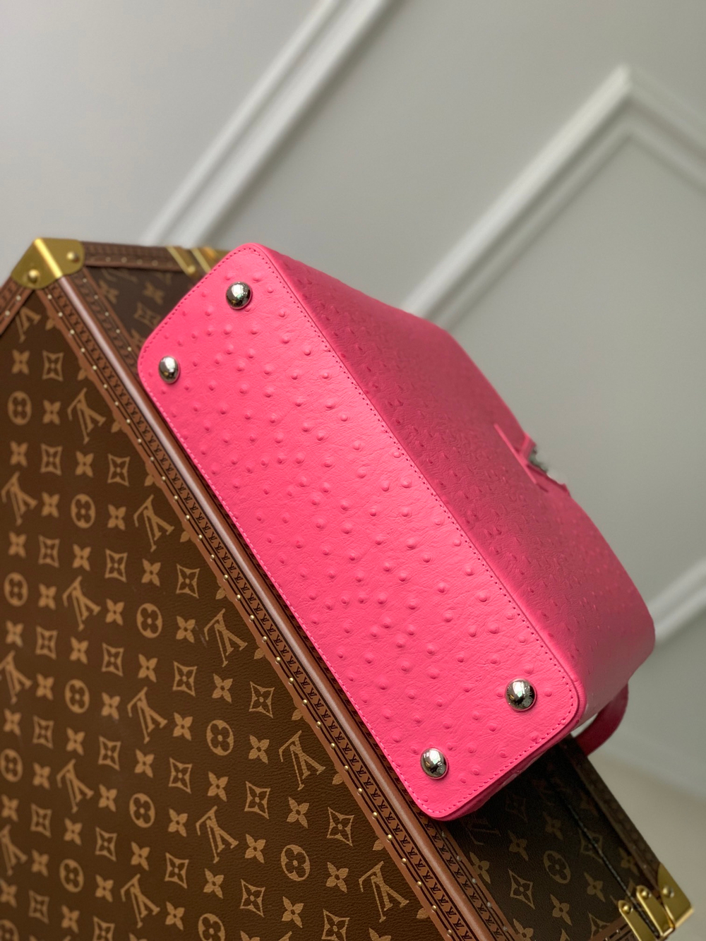Louis Vuitton Capucines MM