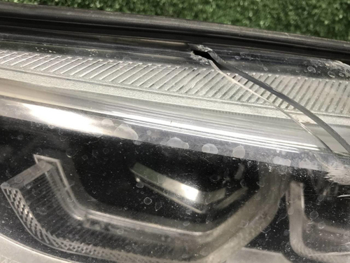 Битая Фара левая BMW X3 G01 (17-21) Adaptive LED