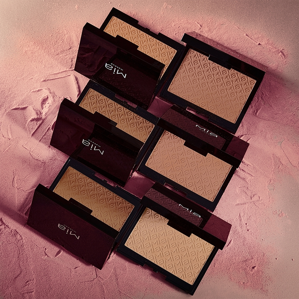 Mia Cosmetics Tan Builder Matte - Компактная бронзирующая пудра с матовым финишем, 15 g