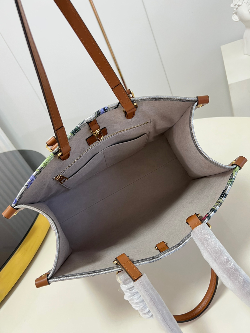 Louis Vuitton Onthego MM