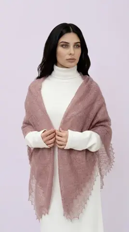 Оренбургский пуховый платок-паутинка А130-06 магнолия