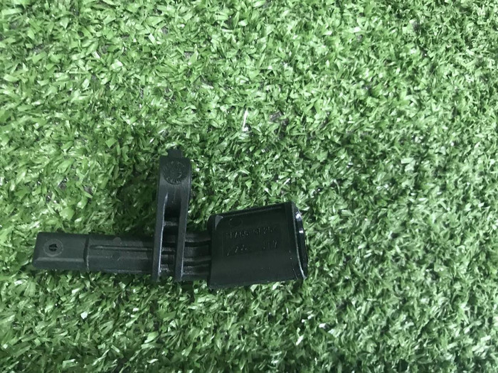 Датчик ABS передний левый VW Tiguan 1 (2007-2018)