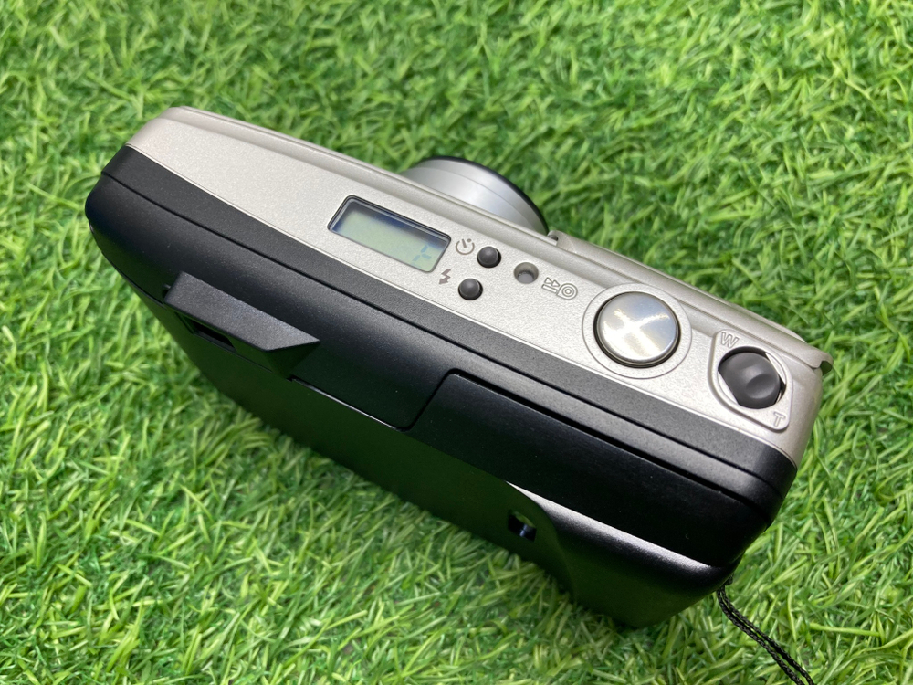 Olympus SuperZoom 70G