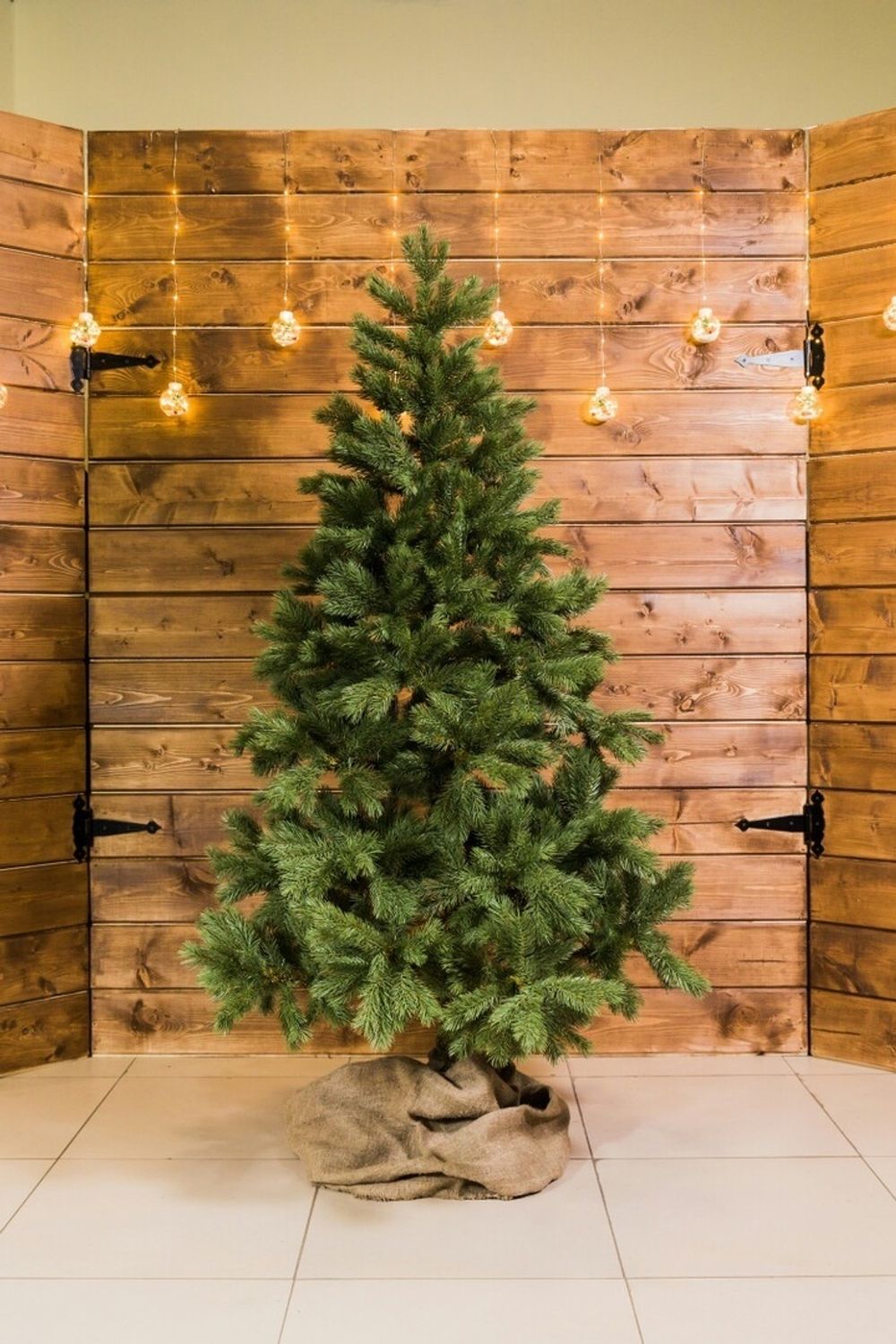 Ель искусственная «Шервуд» (Литая хвоя) 180 см / 1,8 м