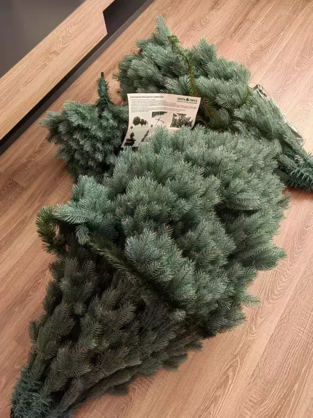 Ель голубая искусственная «Бордо» (Литая хвоя) 180 см / 1.8 м