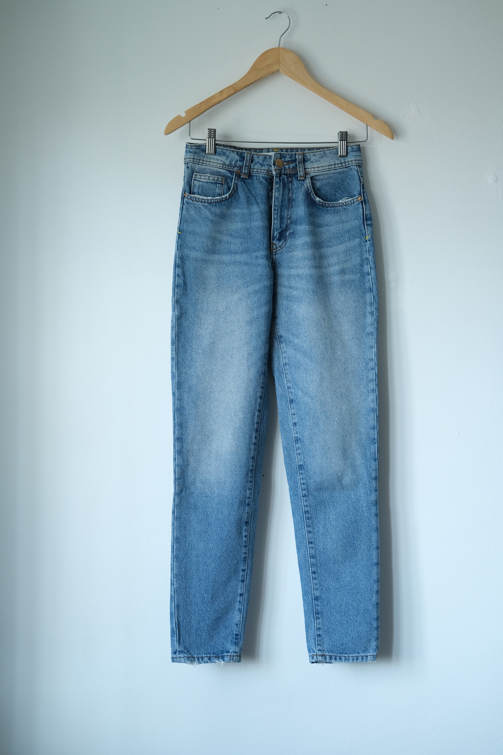 Джинсы Zara