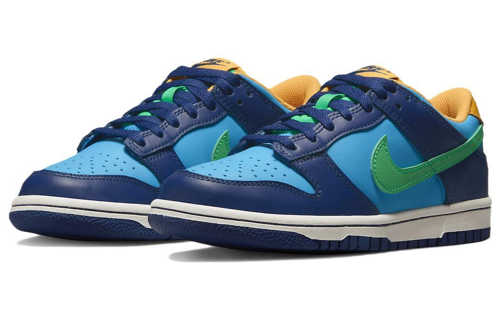 Кроссовки Nike Dunk Low