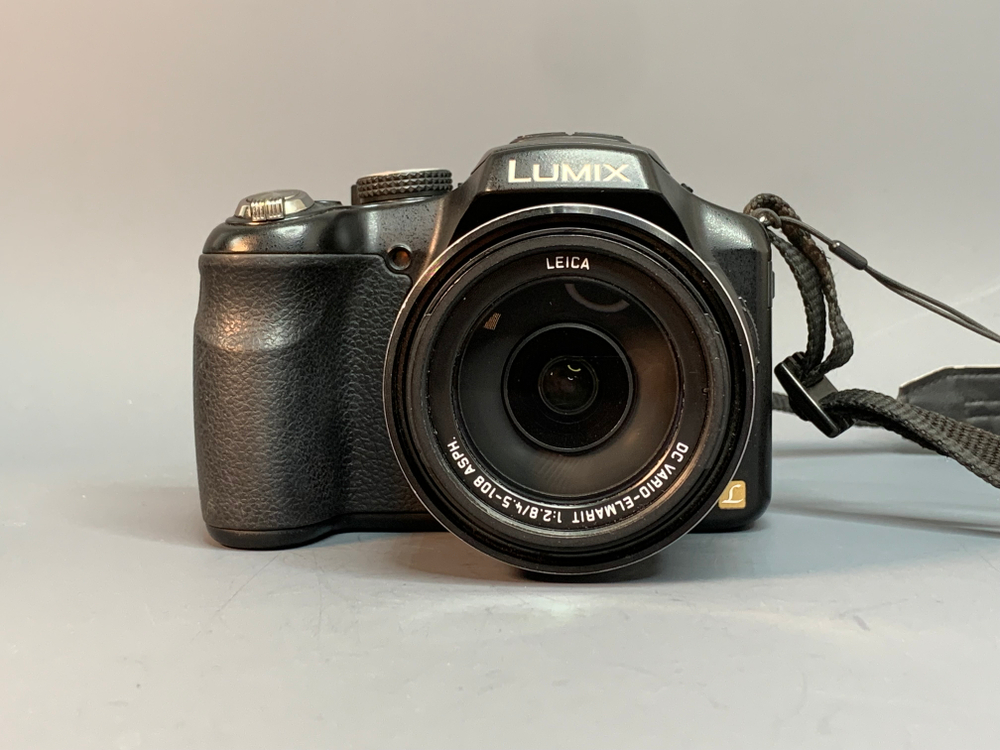 Panasonic Lumix DMC-FZ200