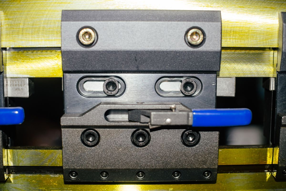 Гидравлический листогибочный пресс с ЧПУ B-Power P 40/2000