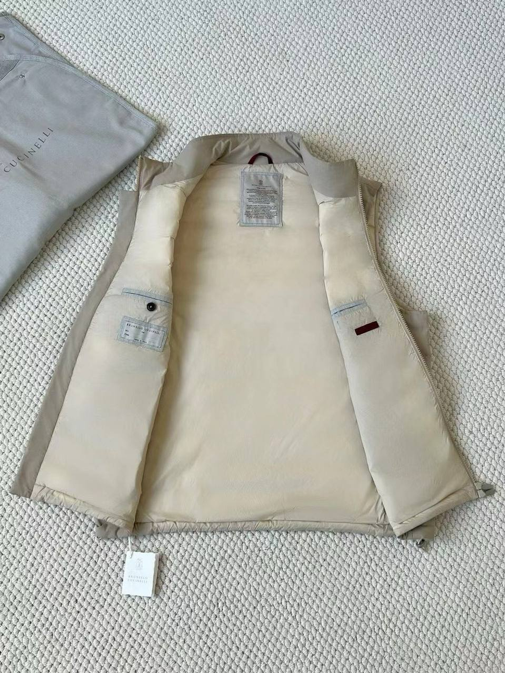 Жилет Brunello Cucinelli