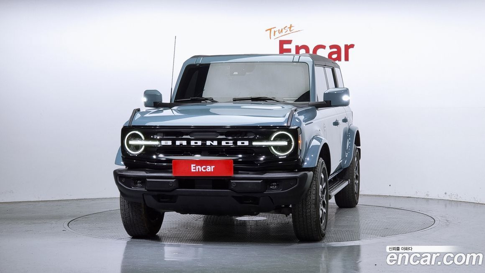 Ford Bronco 6 Generation 2.7 Outer Banks (09.2022)