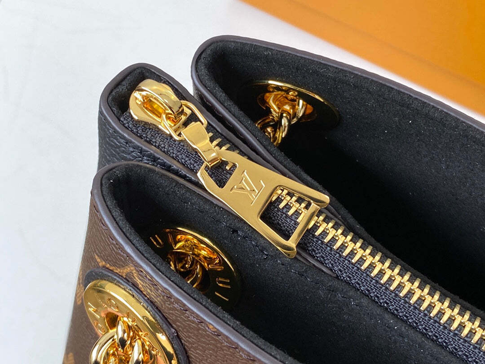 Louis Vuitton Surene BB