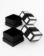 Футляр картонный «Одри» с плоским бантиком под кольцо