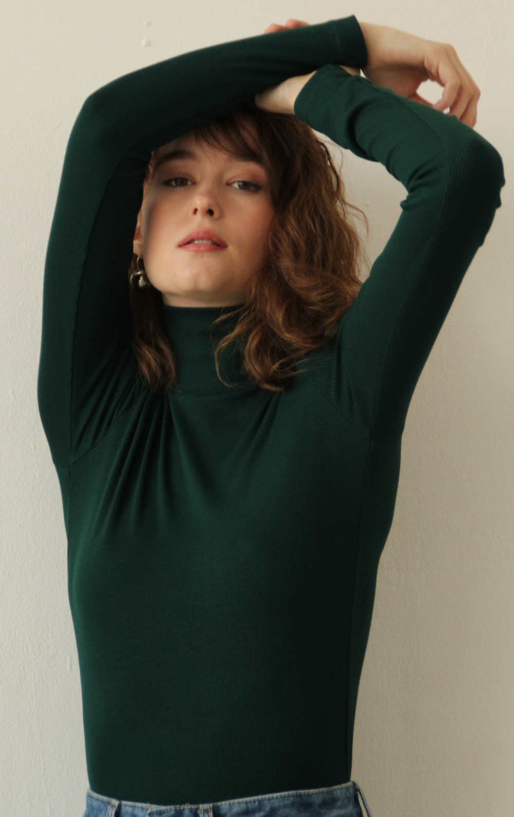 Лонгслив-водолазка женский