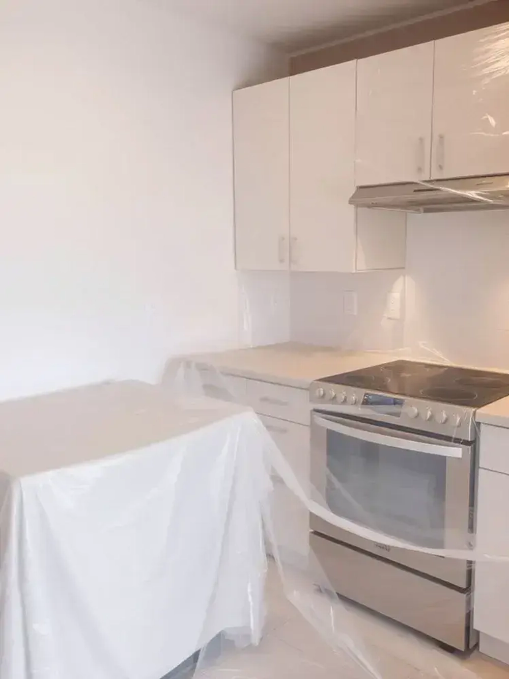 Пленка укрывная для ремонта с клейкой лентой 2.7*20м