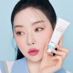 Banila Co Hello Sunny Aqua Sun Essence SPF 50+ PA++++ солнцезащитная эссенция на химических фильтрах нового поколения