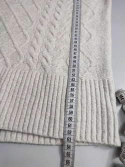 Свитер H&M светлый 42 размер