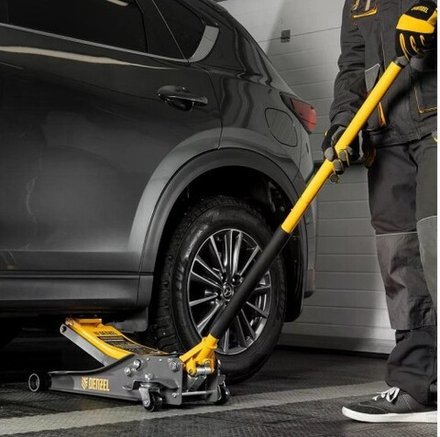 Домкрат подкатной DENZEL 51250 гидравлический 3 т, 75-500 мм, низкий подхват