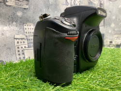 Nikon D700 309.000 кадров