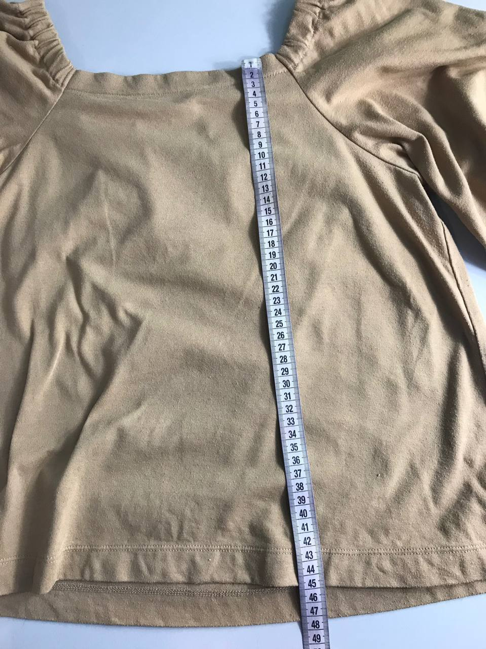 Топ Uniqlo в романтичном исполнении, маркировка ХS, на 42 размер