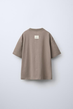 ZARA ФУТБОЛКА С НАДПИСЬЮ, ЦВЕТ РОЗОВОГО МЕЛА