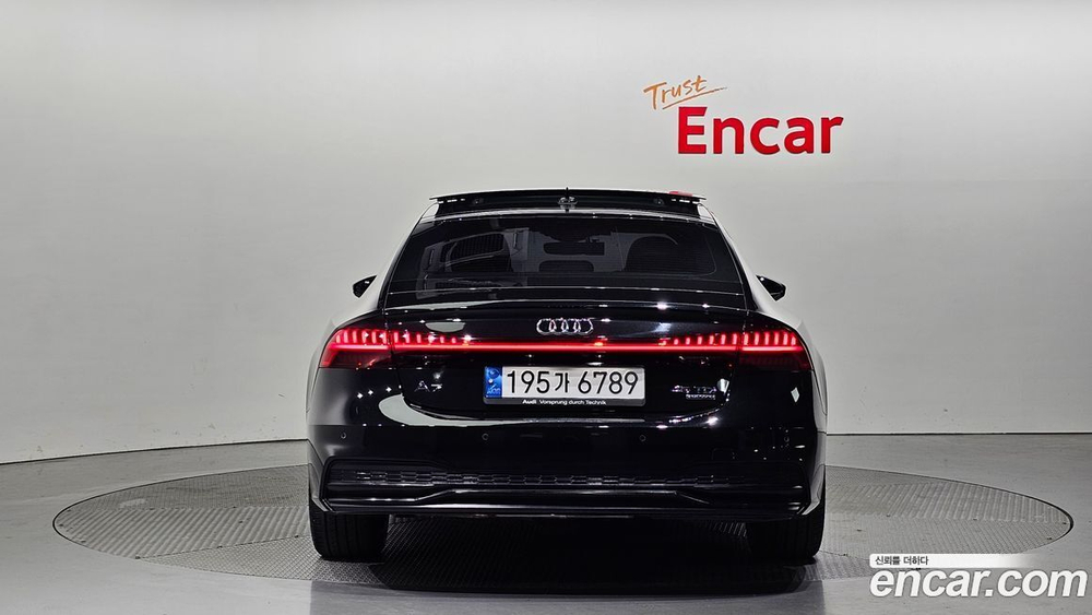 Audi A7 (4K) 45 TDI Quattro Premium (08.2020)