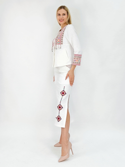 Жакет с чувашской вышивкой