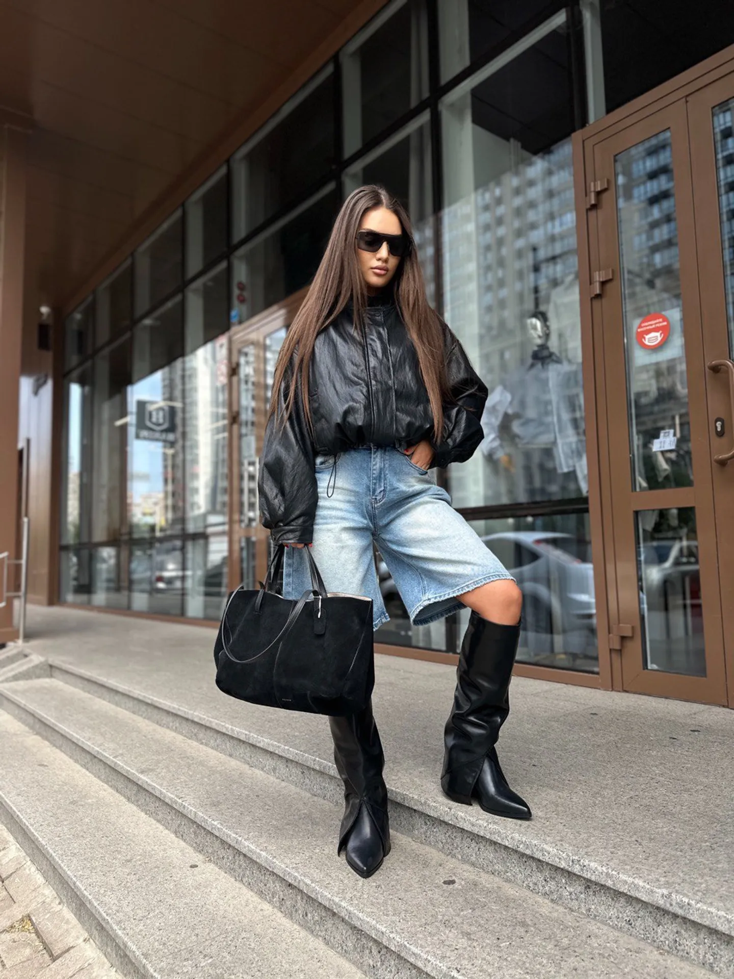 Куртка LJHY 07105 кожаная однотонная на молнии