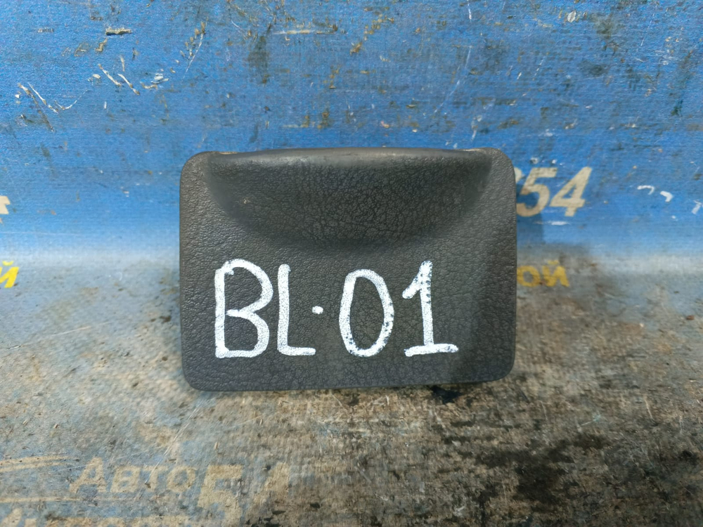 Пепельница Kia SORENTO 2002-2009