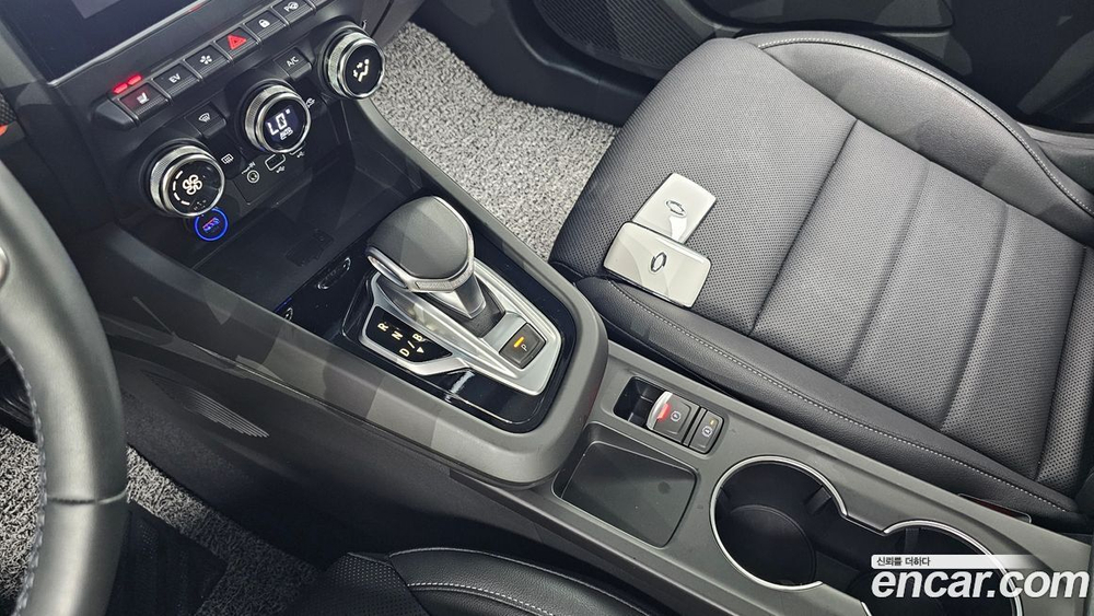Renault Korea (Samsung) XM3 1.6 E-TECH 인스파이어 e-시프터 (01.2023)
