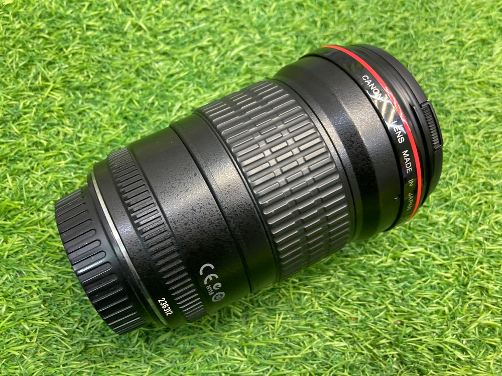 Canon EF 135mm 2L USM