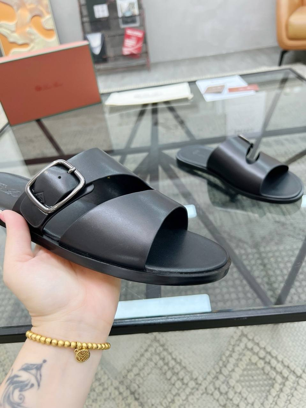Шлепанцы Loro Piana