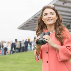 Бинокль Canon 10x30 IS II